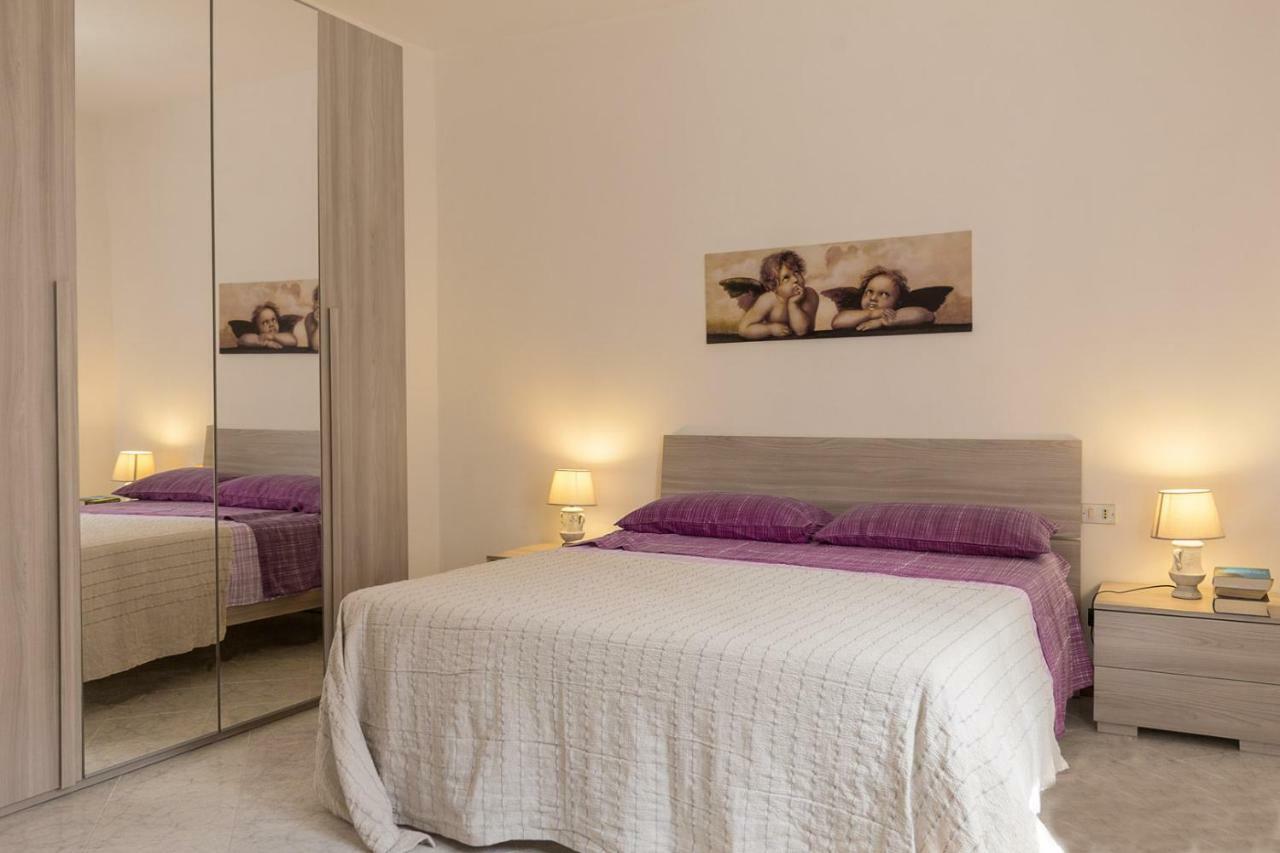 Casa Vacanza Valledoria 2 ภายนอก รูปภาพ